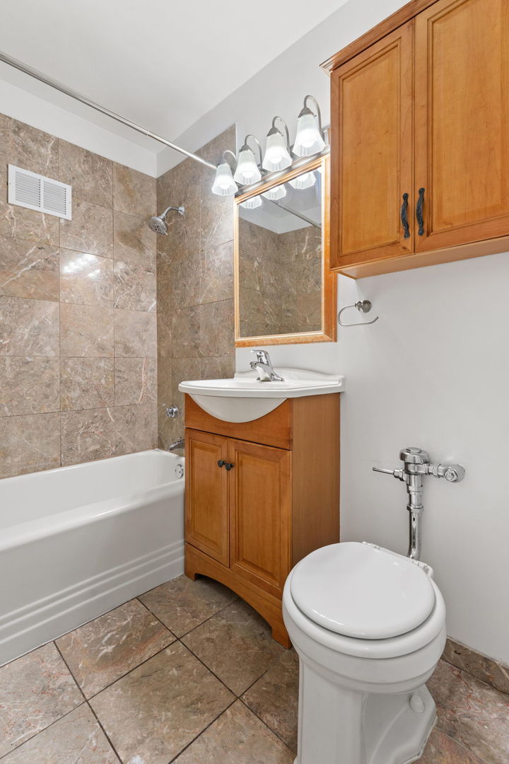 4970 N Marine Drive Unit: 329