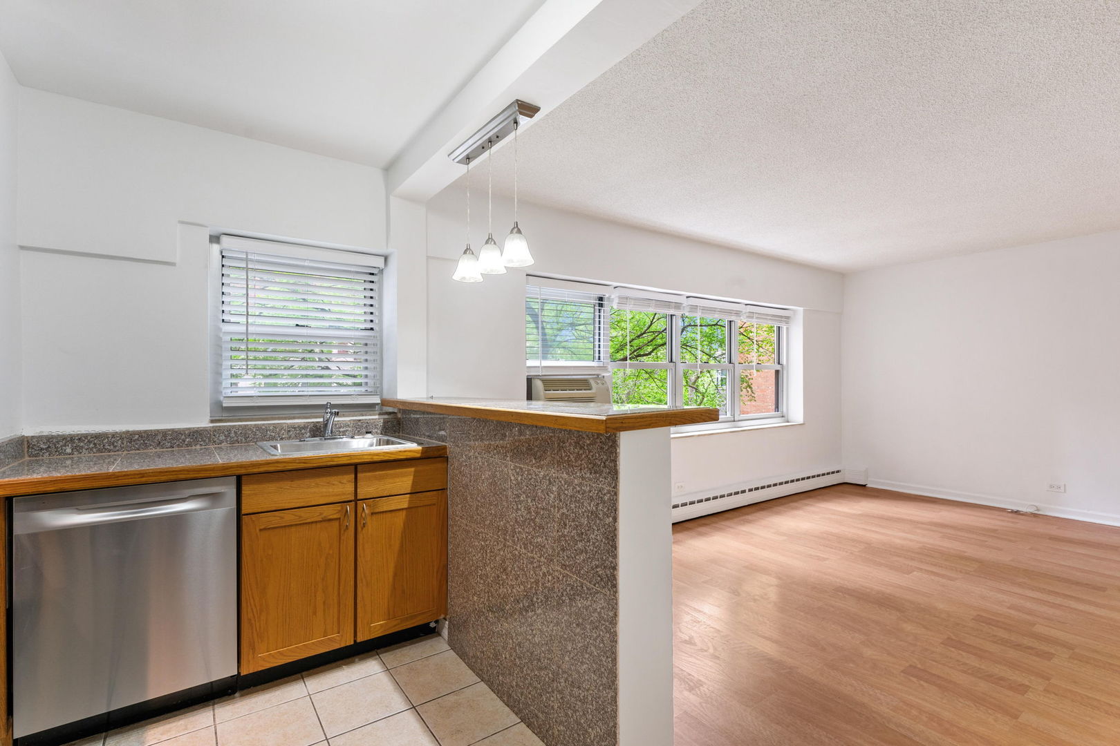 4970 N Marine Drive Unit: 329