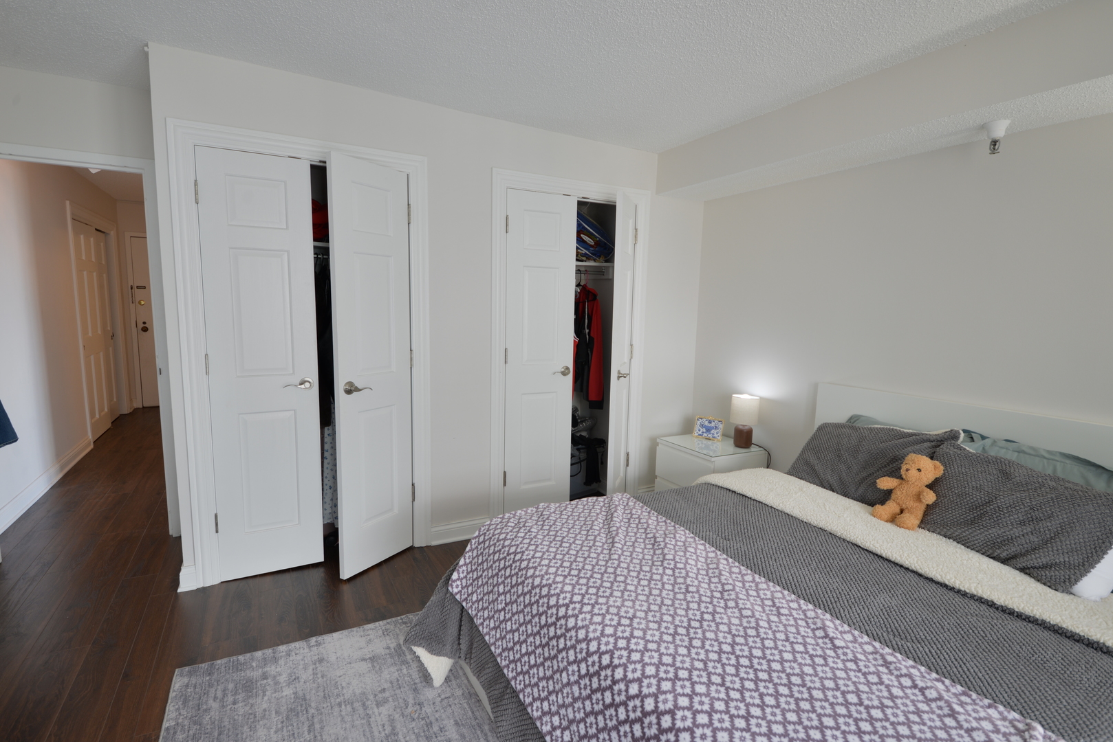 10 E Ontario Street E Unit: 3608