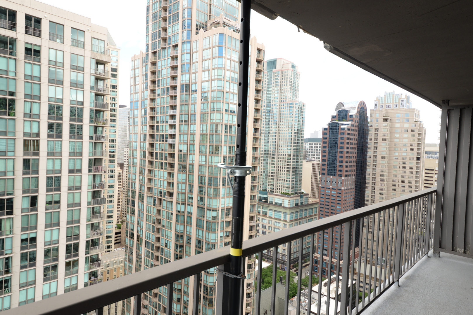 10 E Ontario Street E Unit: 3608