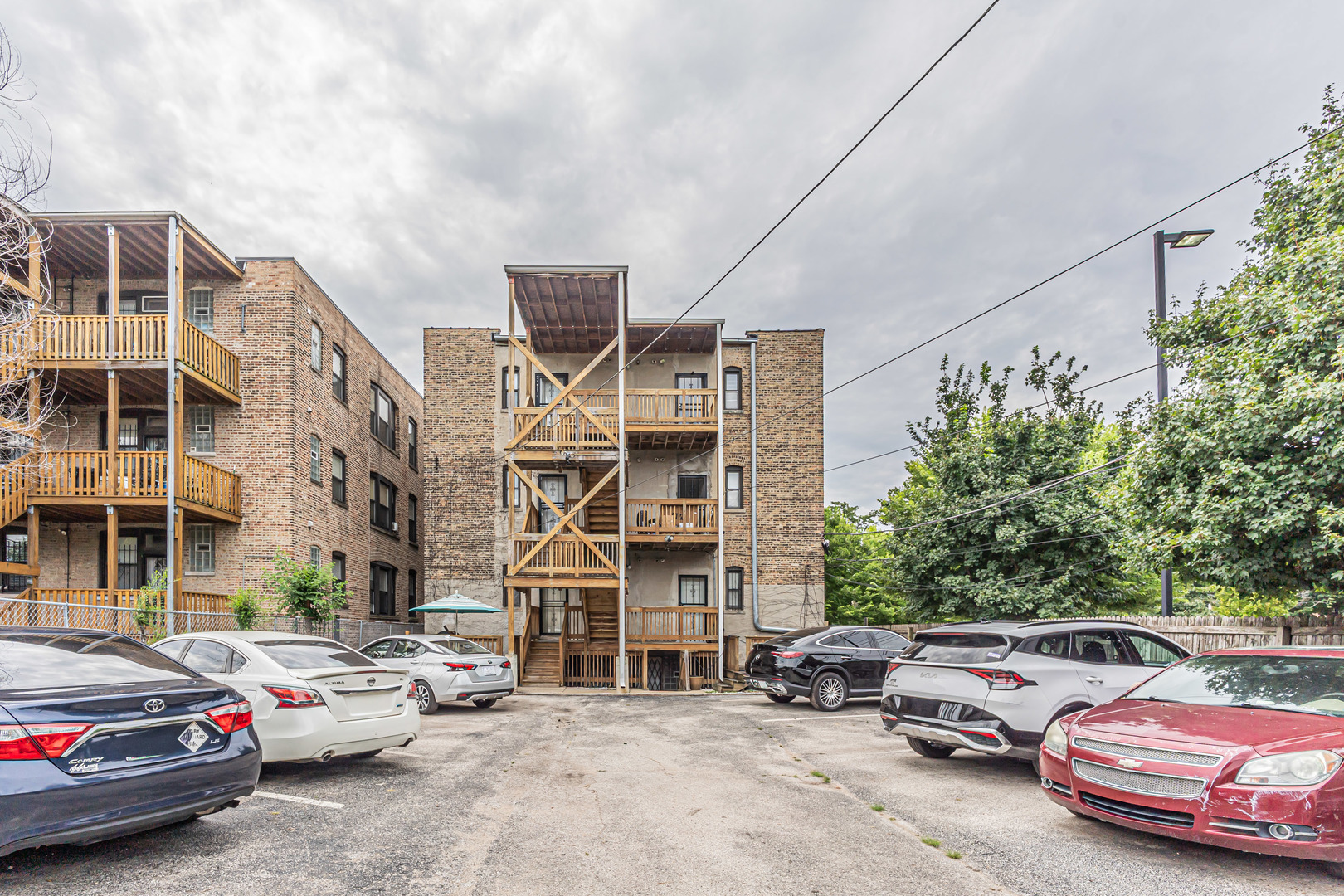 4615 S Michigan Avenue S Unit: 2N