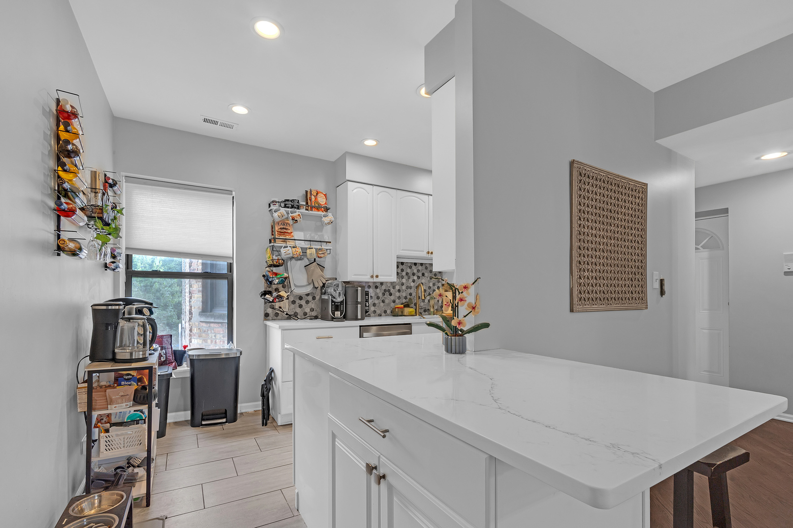 4615 S Michigan Avenue S Unit: 2N