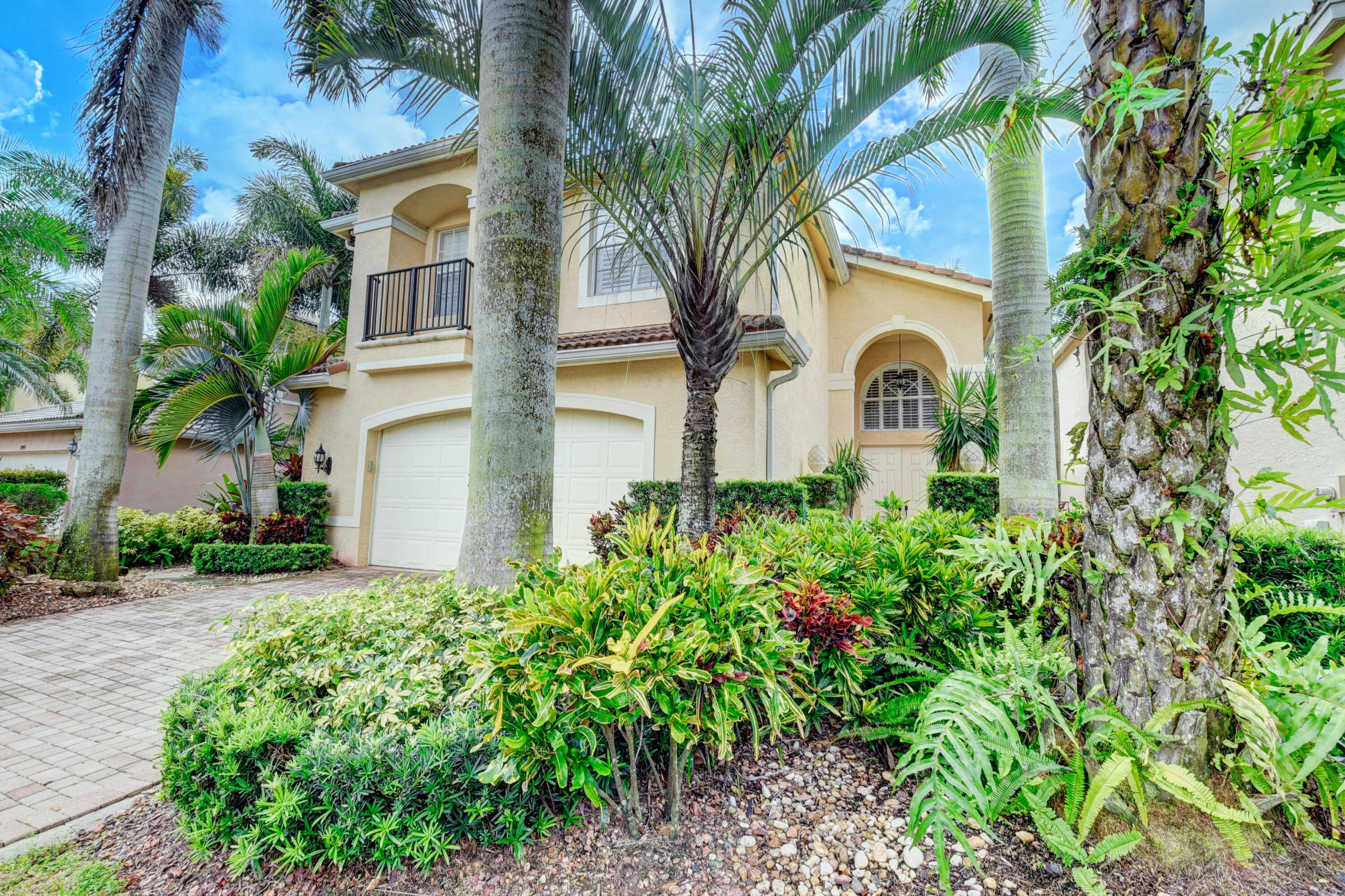 8957 Sandy Crest Lane