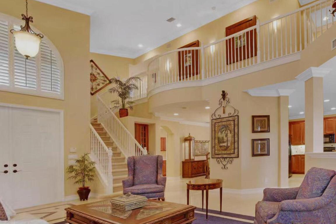 8957 Sandy Crest Lane