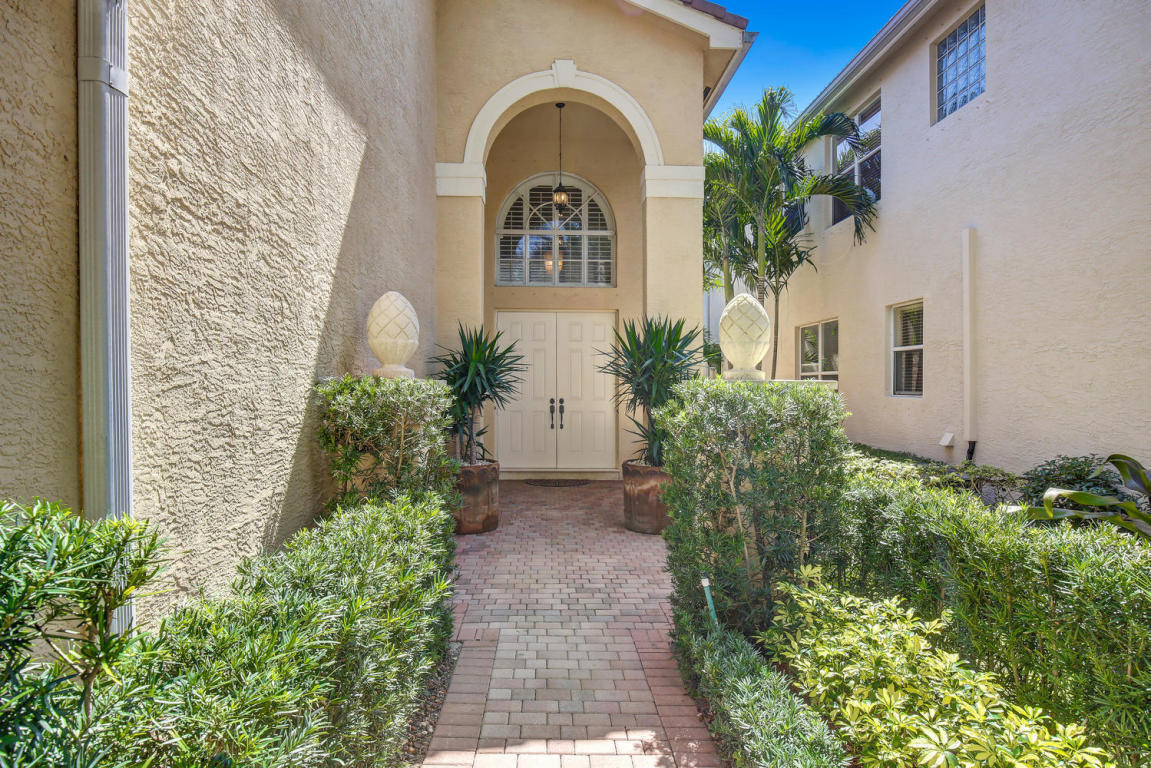 8957 Sandy Crest Lane