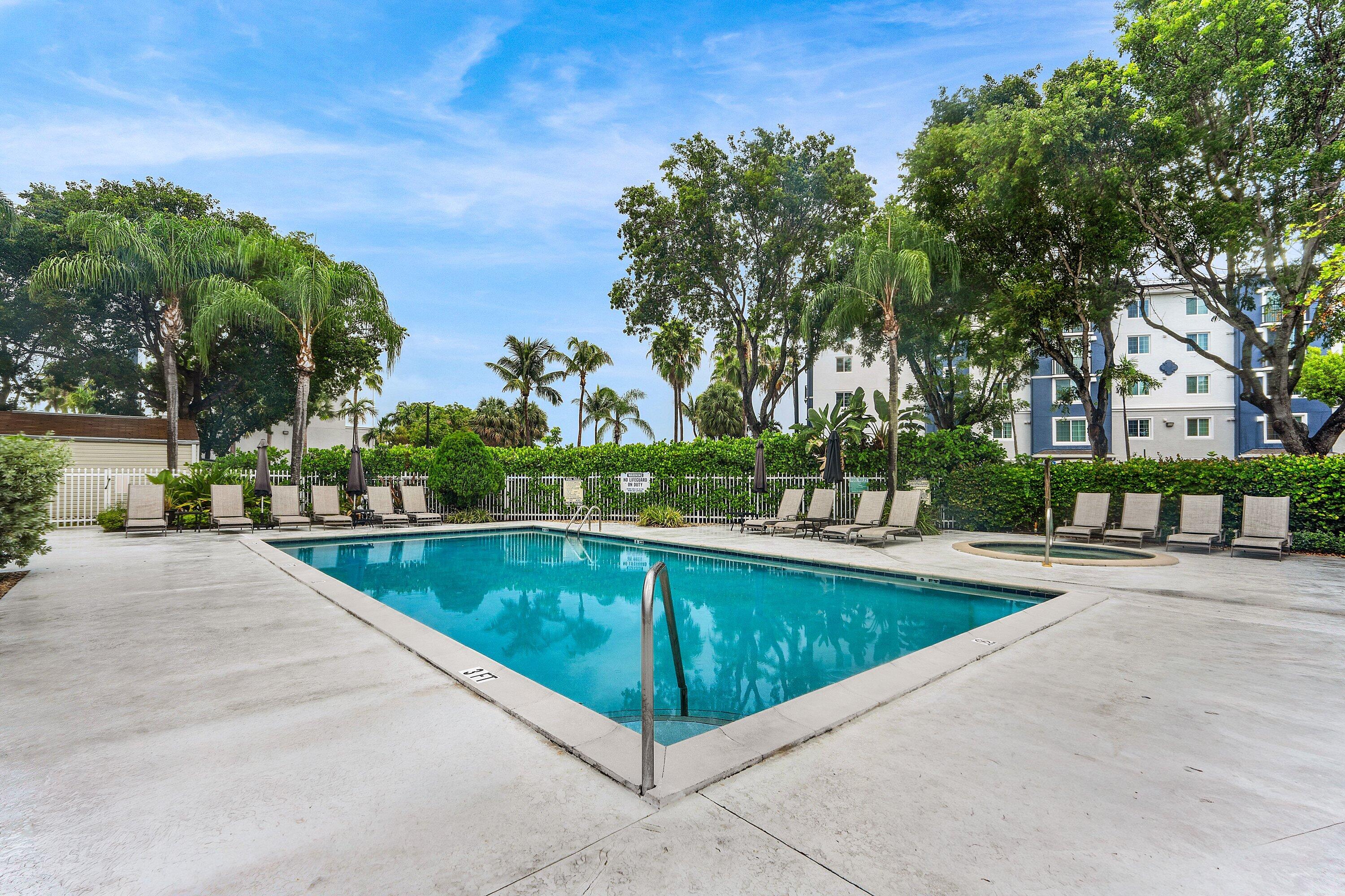 612 Executive Center Drive 107