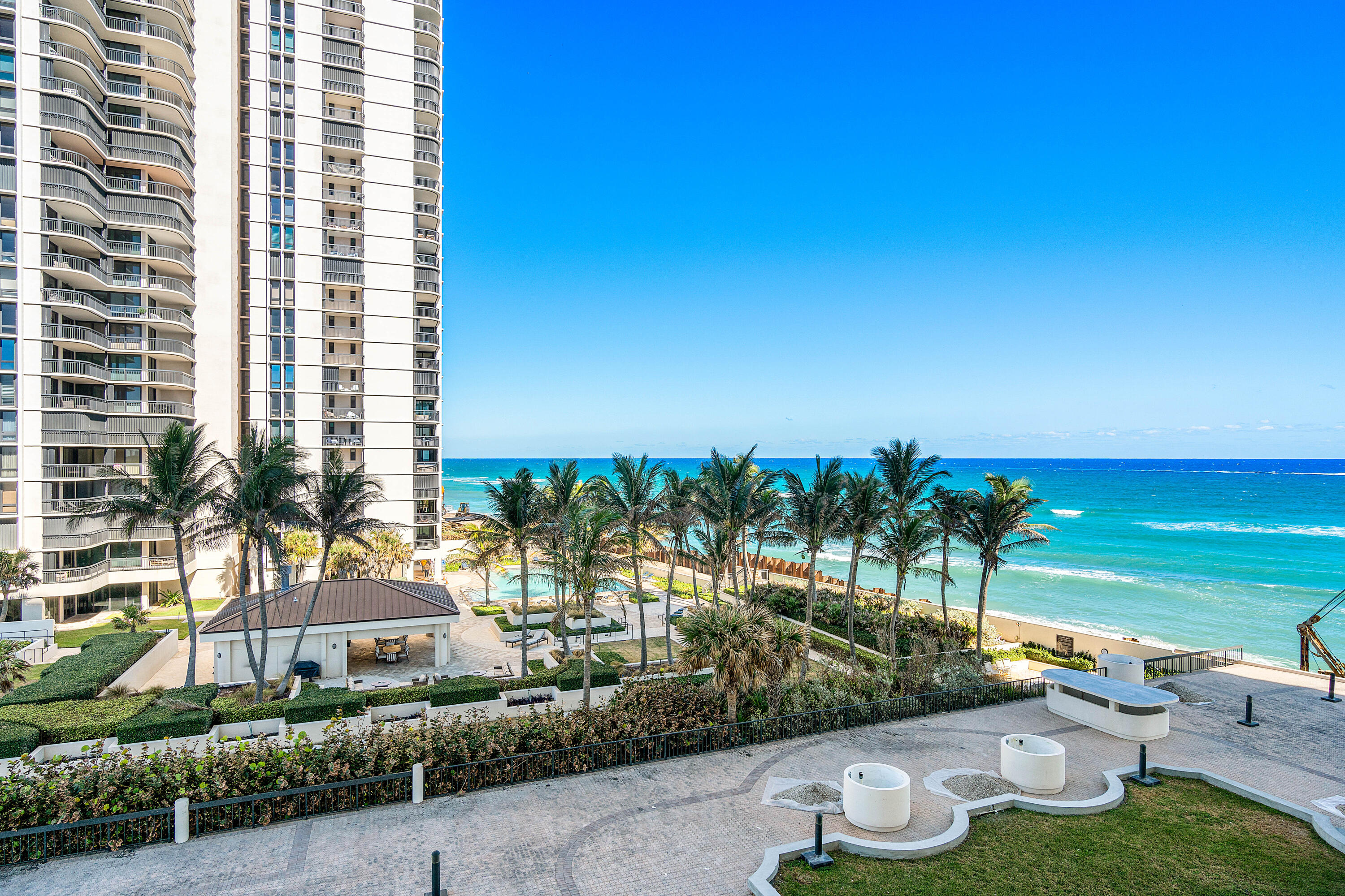 5380 N Ocean Drive 5g