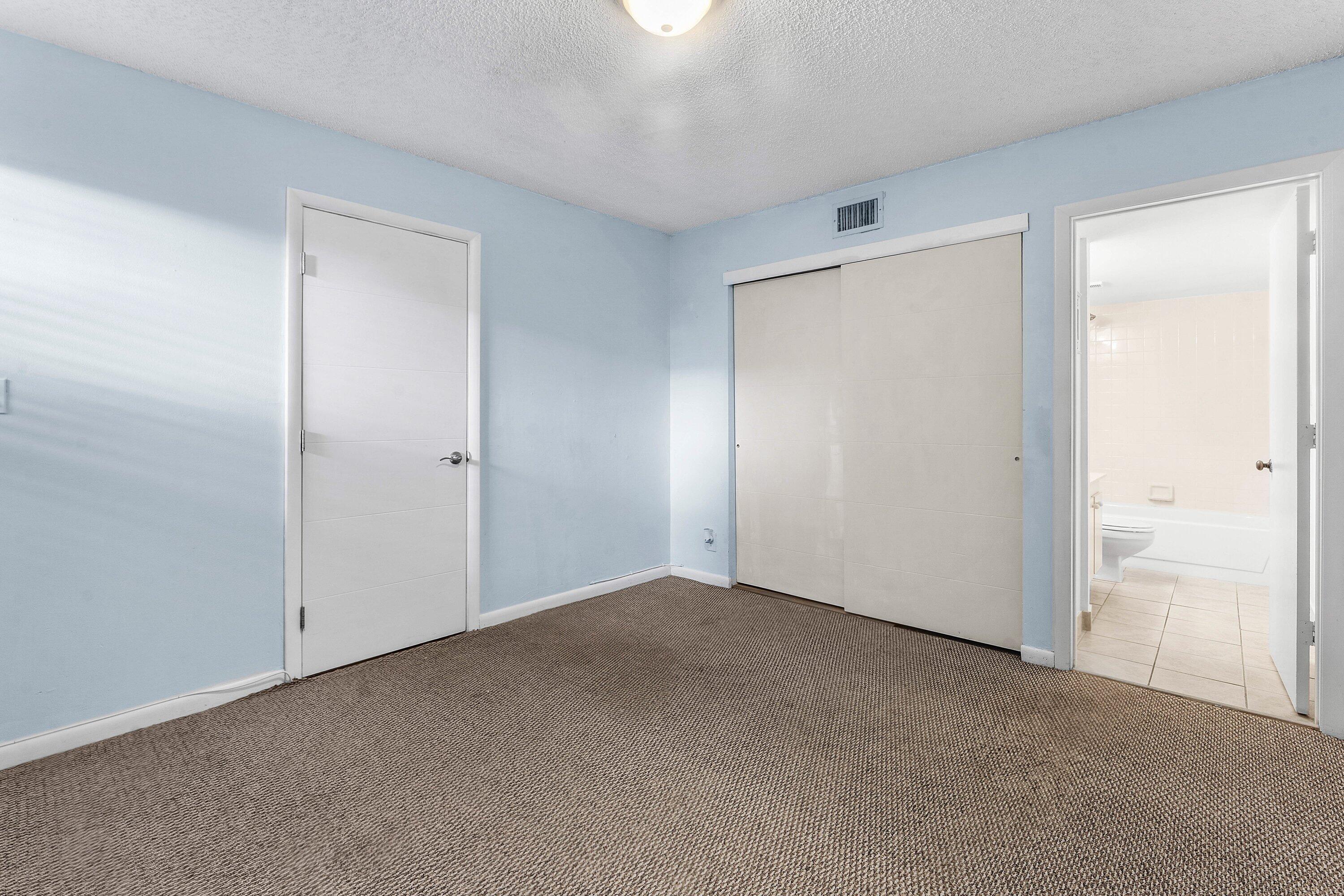 612 Executive Center Drive 107