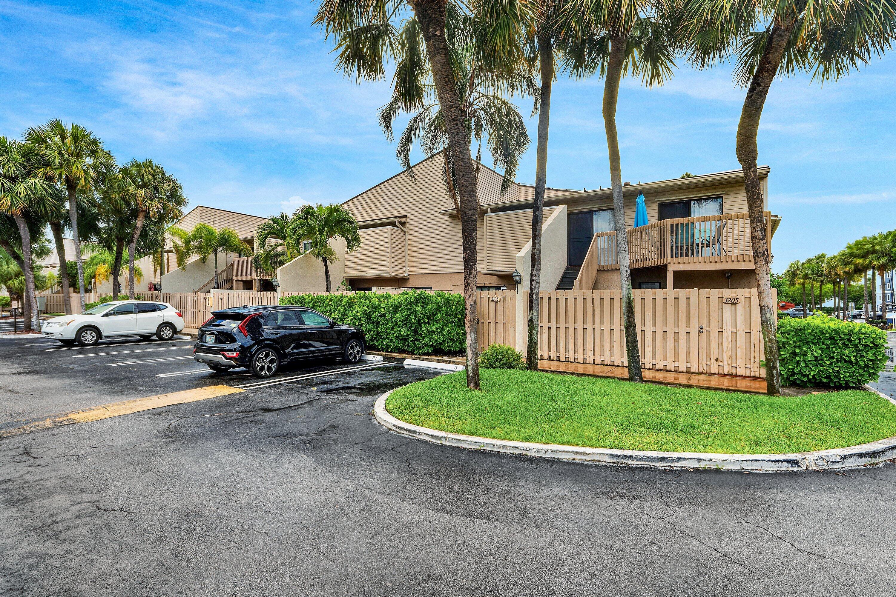 612 Executive Center Drive 107