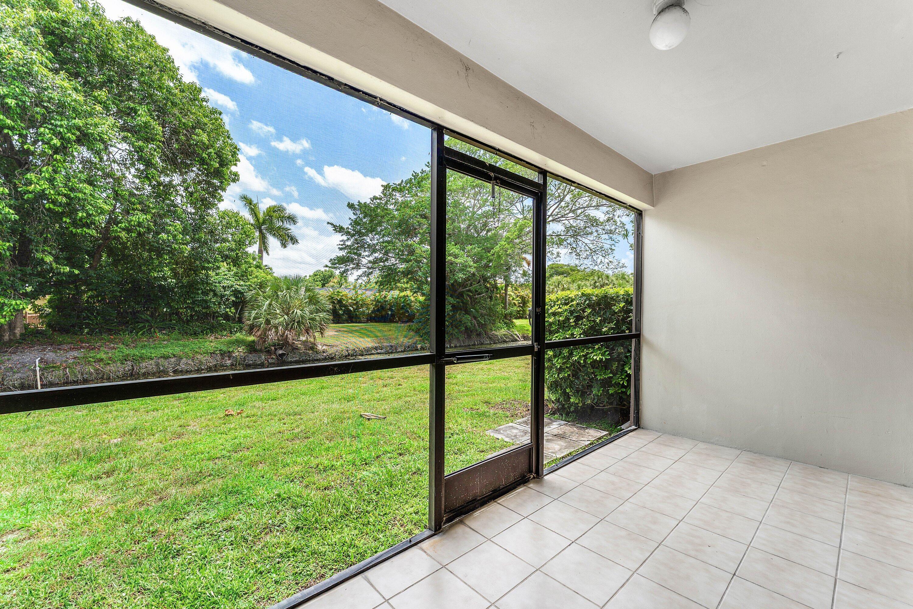 9050 NW 28TH Street 112