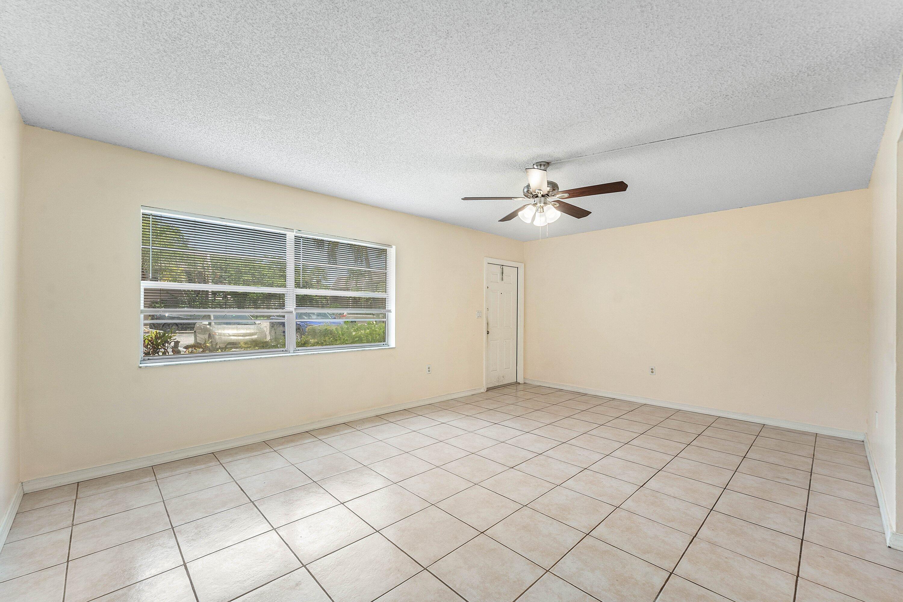 9050 NW 28TH Street 112