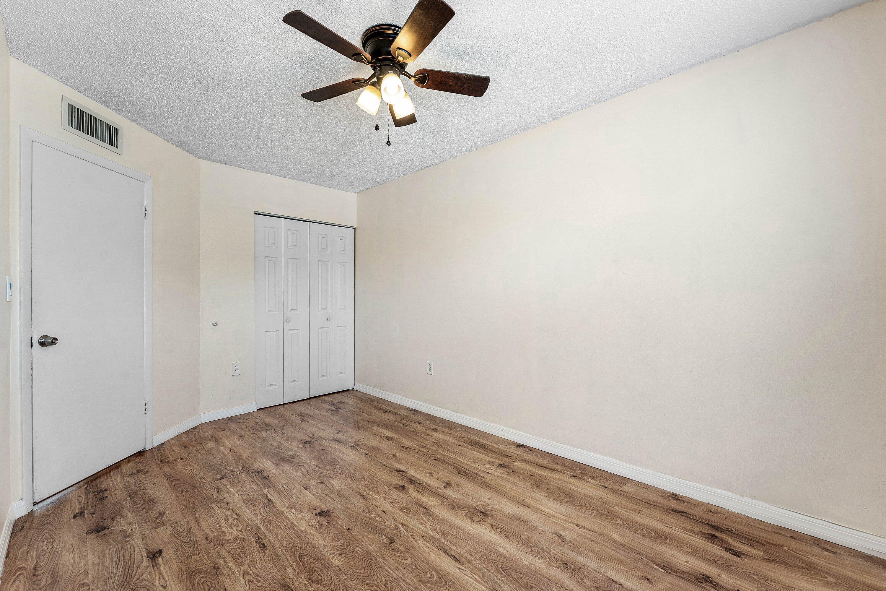 9050 NW 28TH Street 112
