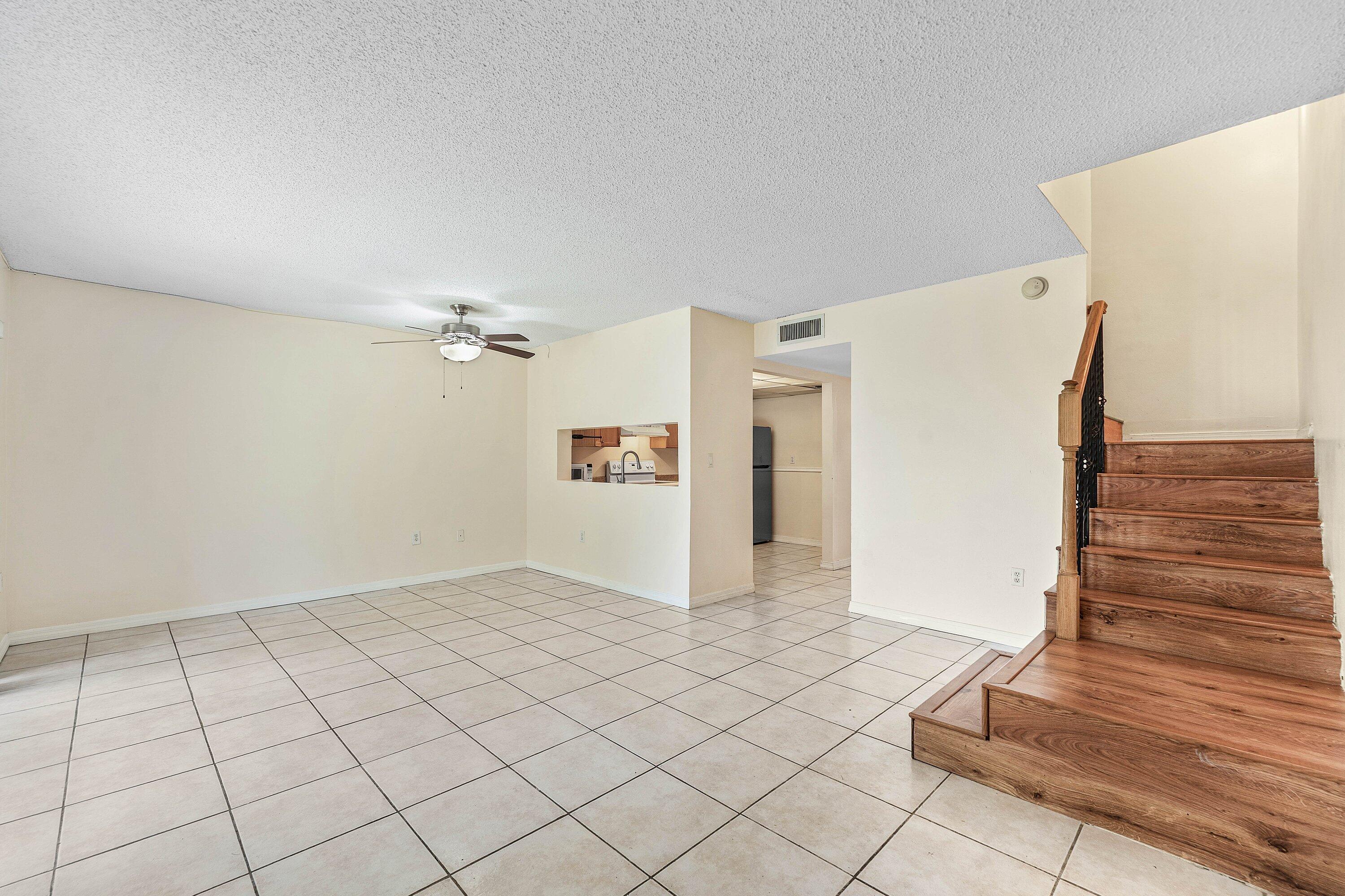 9050 NW 28TH Street 112