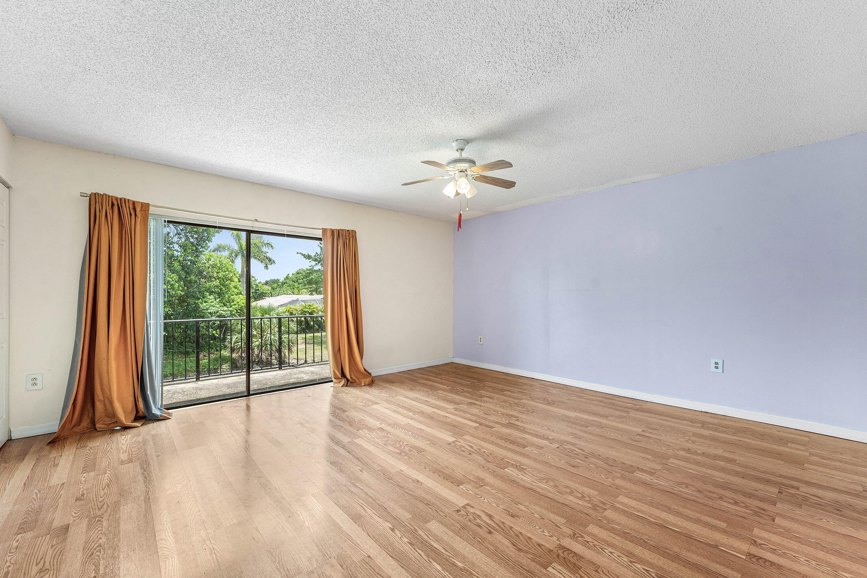 9050 NW 28TH Street 112
