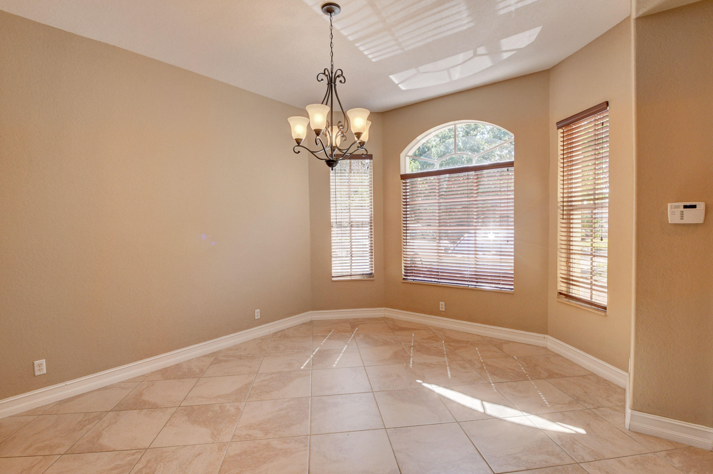 8800 COBBLESTONE POINT Circle