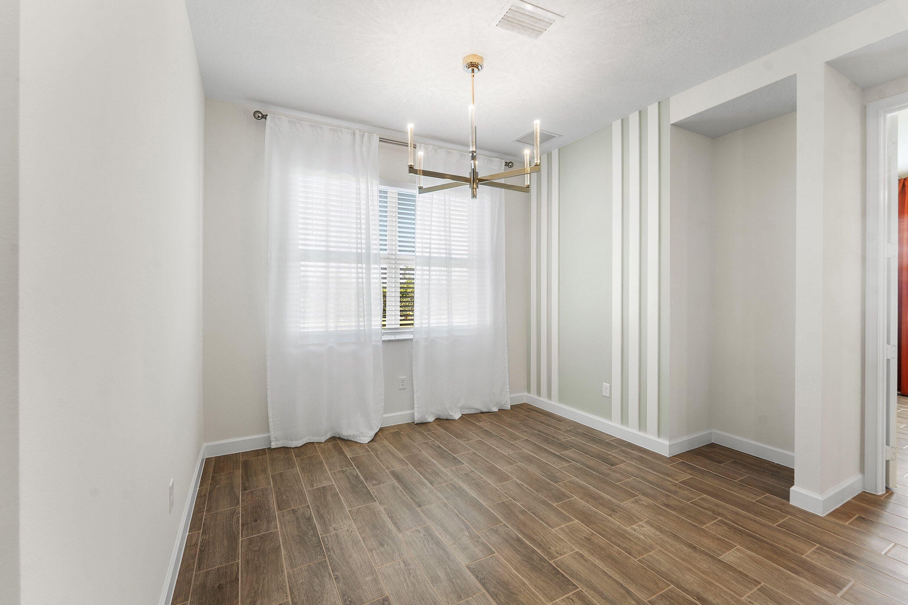 19081 WOOD STORK Way