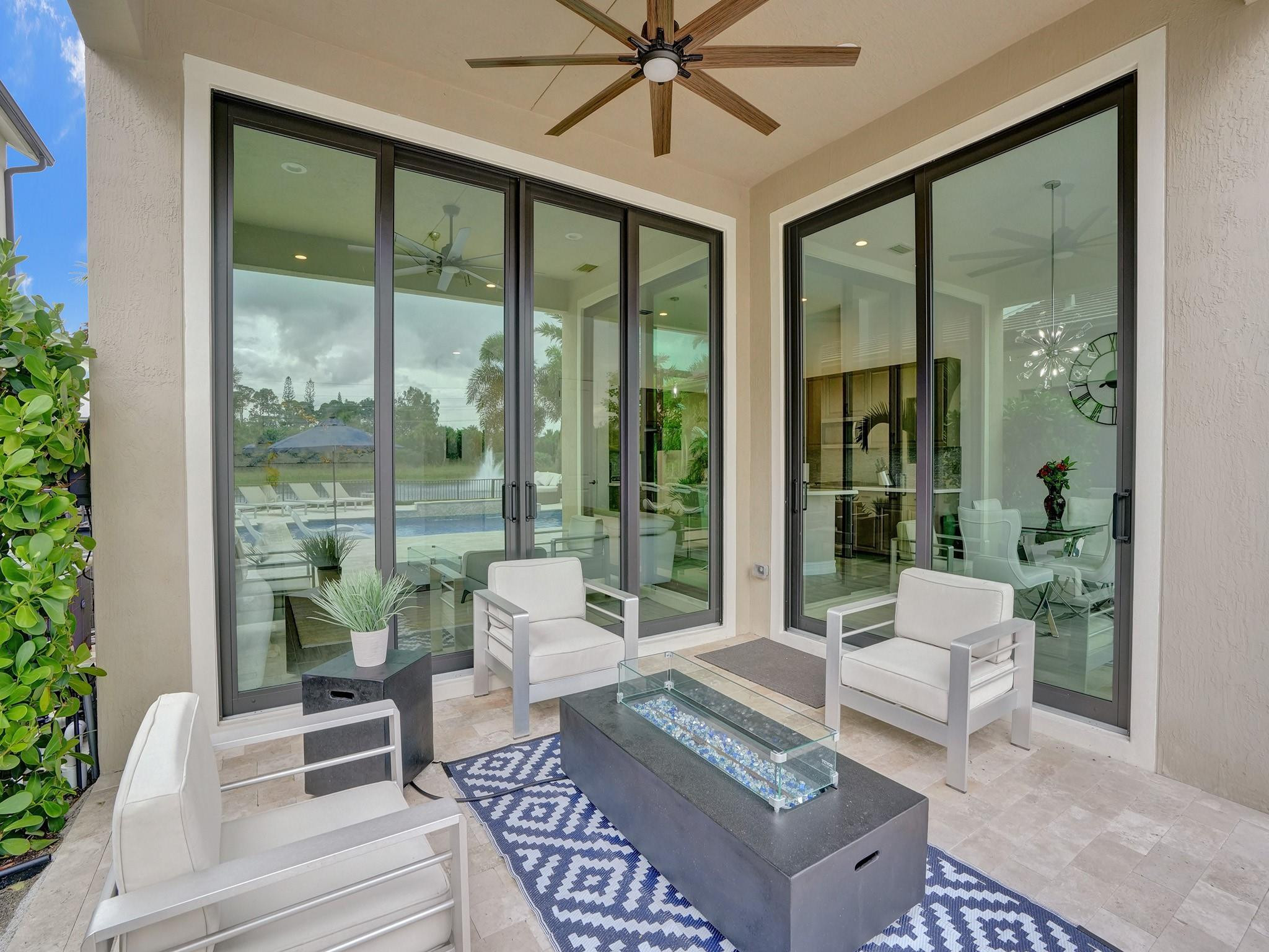 8715 Grand Prix Ln