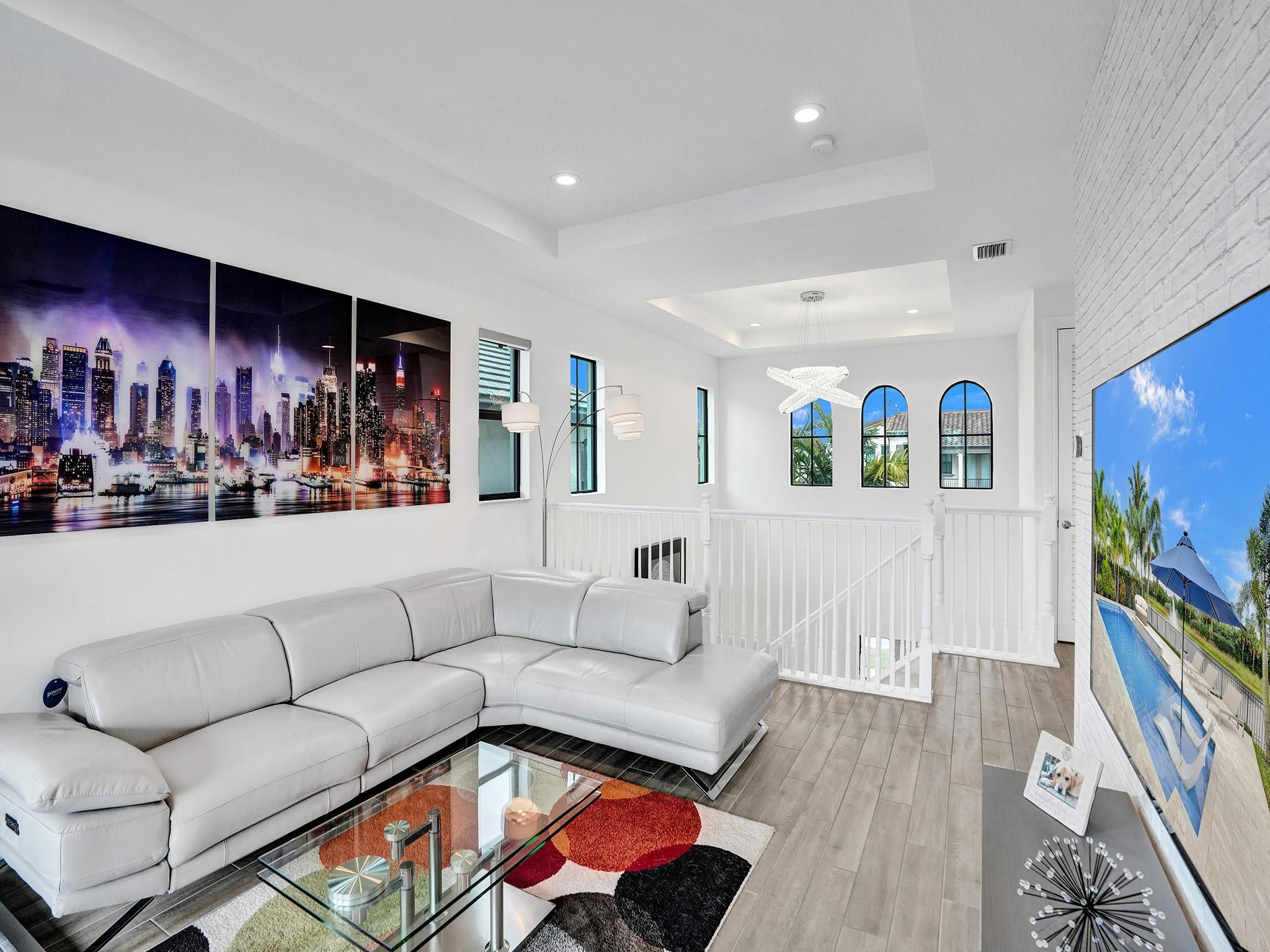 8715 Grand Prix Ln