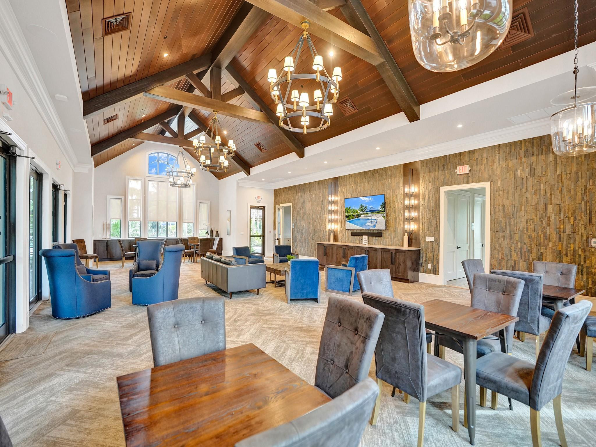 8715 Grand Prix Ln