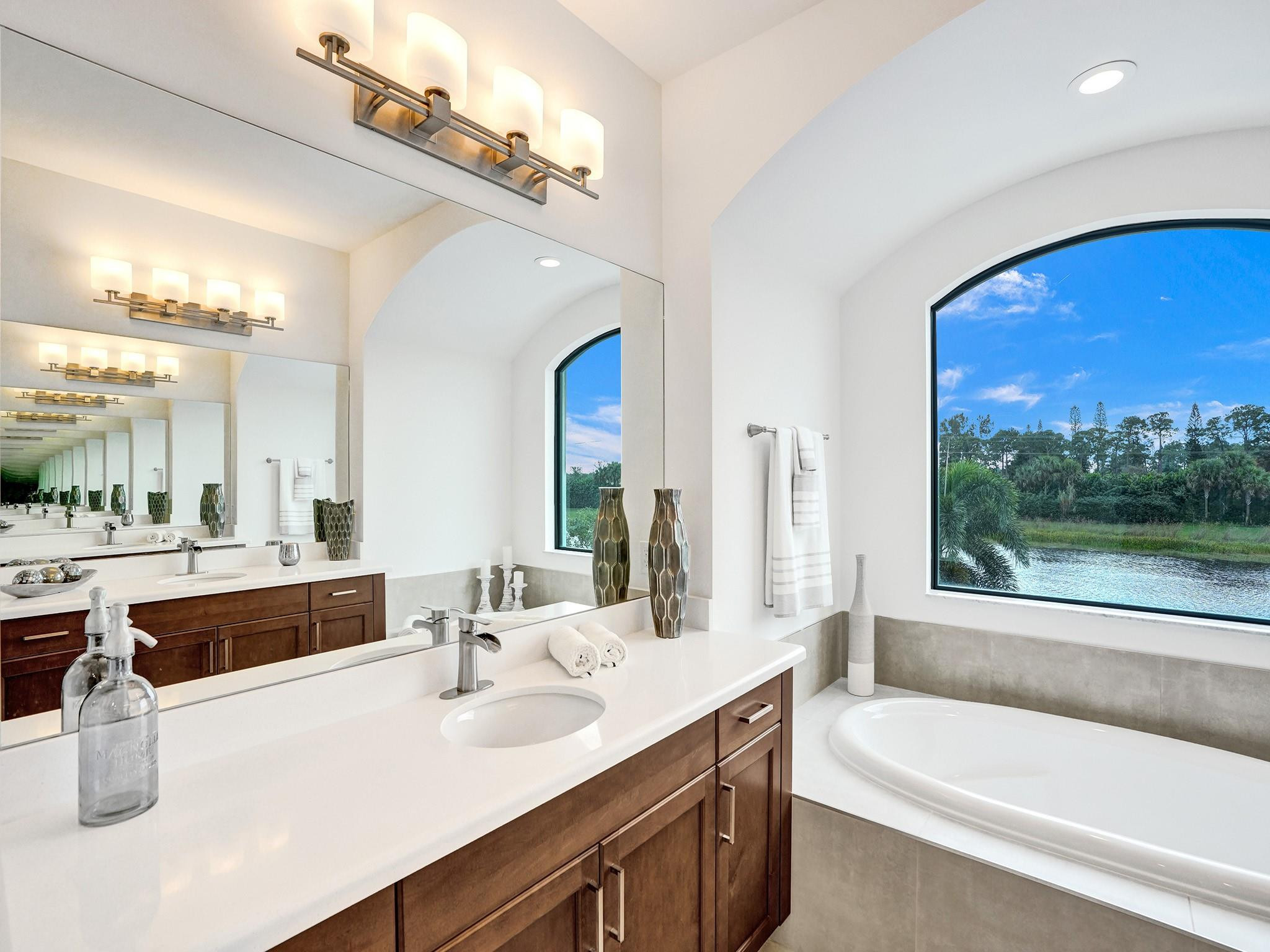 8715 Grand Prix Ln