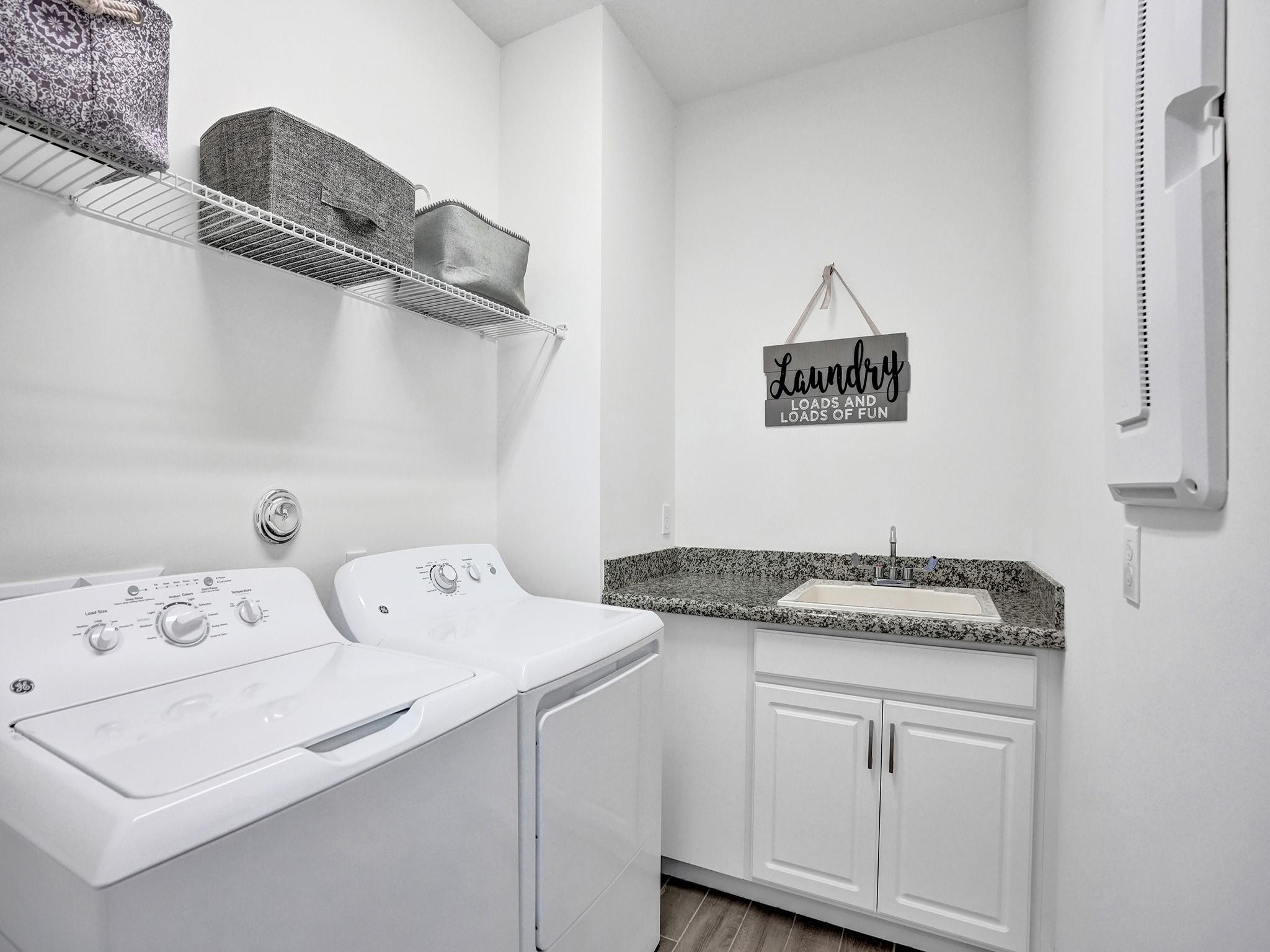8715 Grand Prix Ln