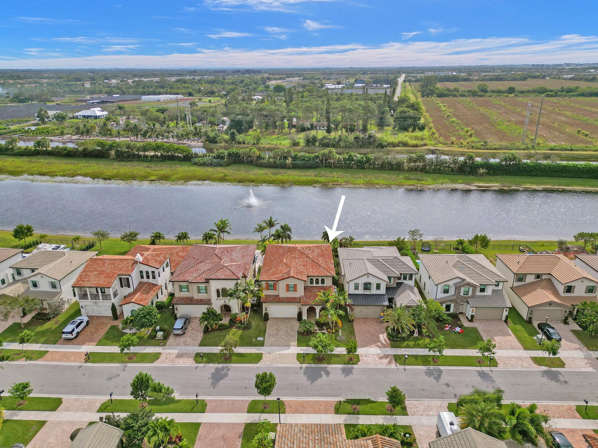 8715 Grand Prix Ln