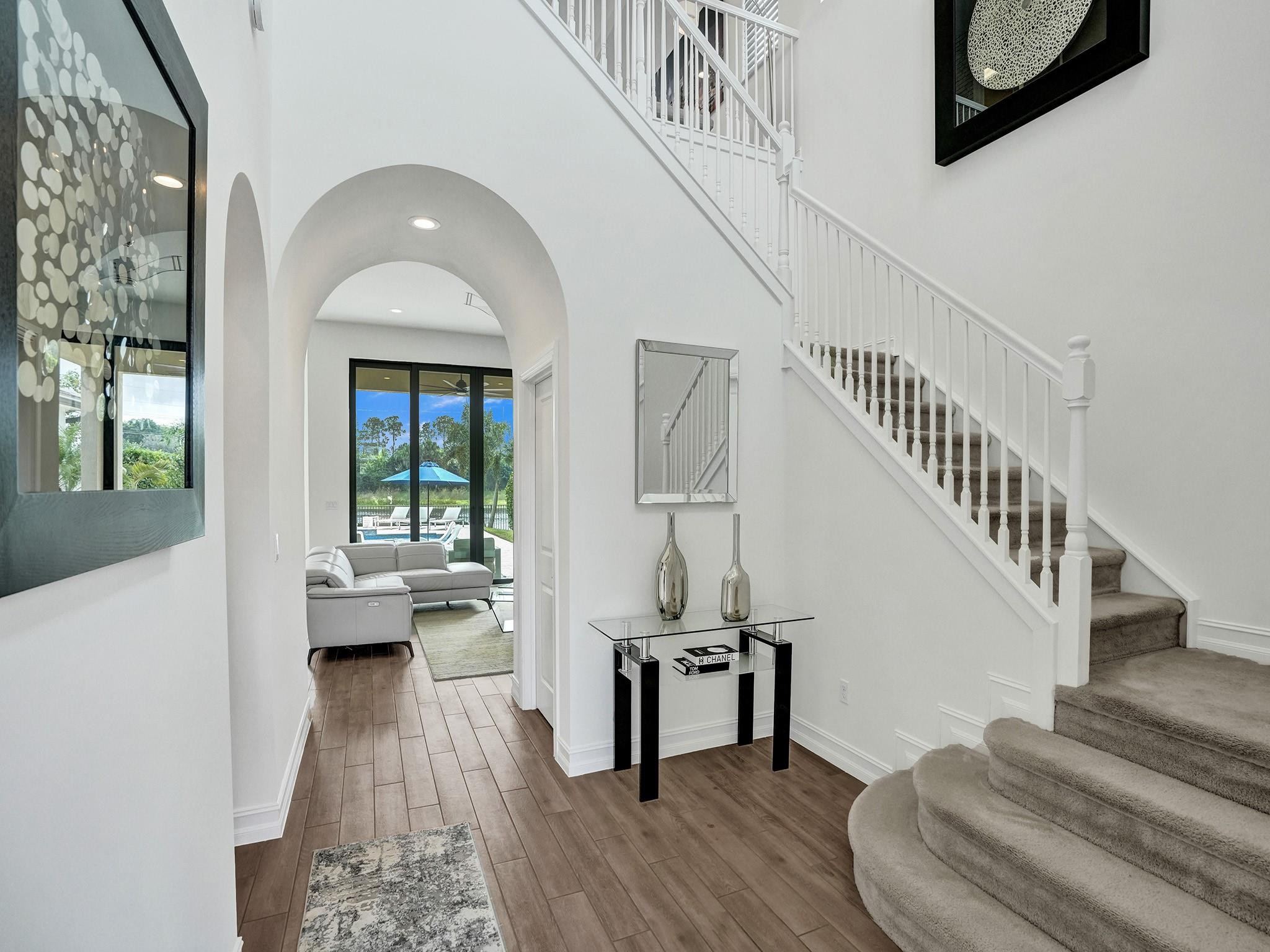 8715 Grand Prix Ln