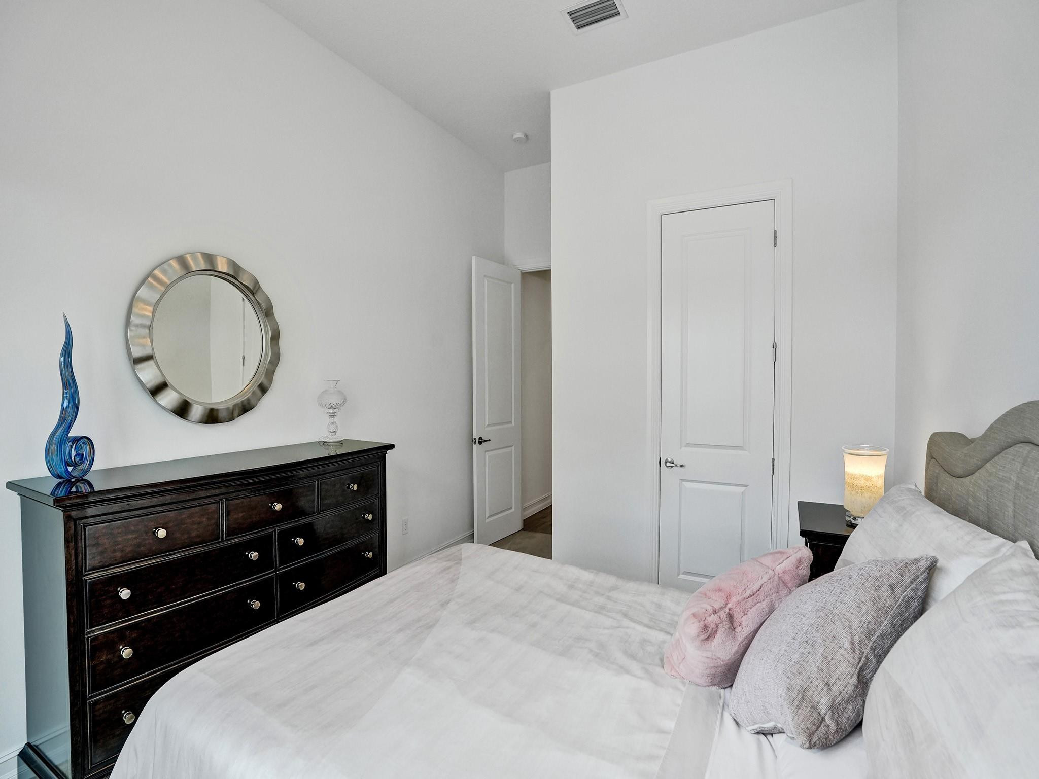 8715 Grand Prix Ln