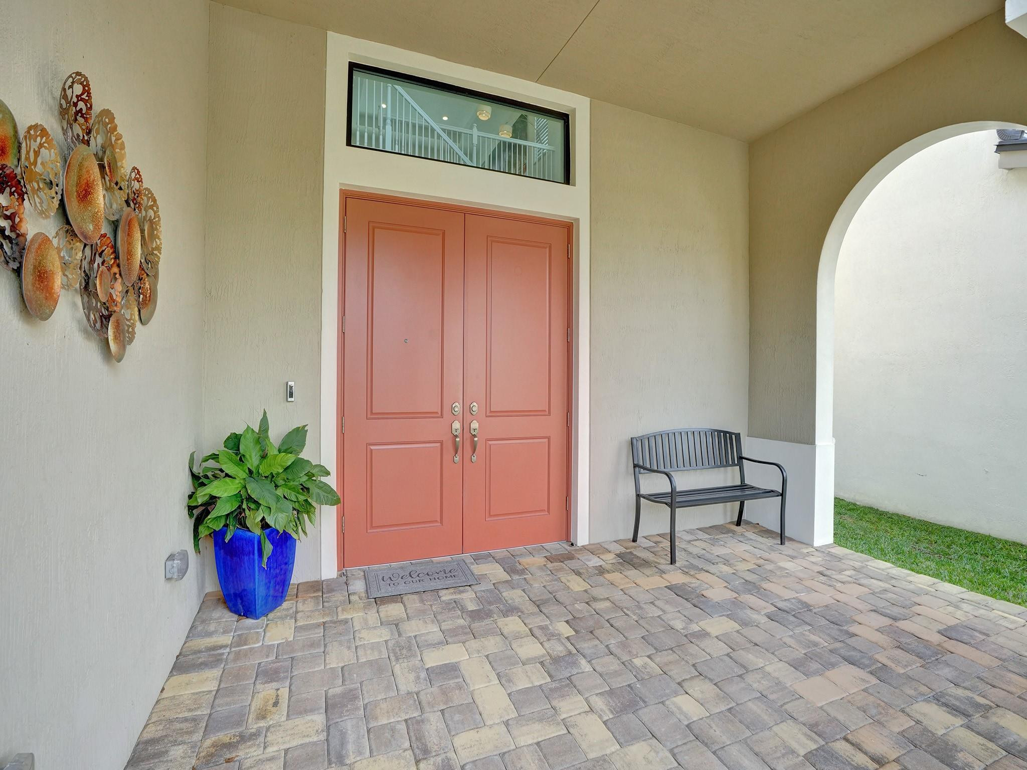 8715 Grand Prix Ln