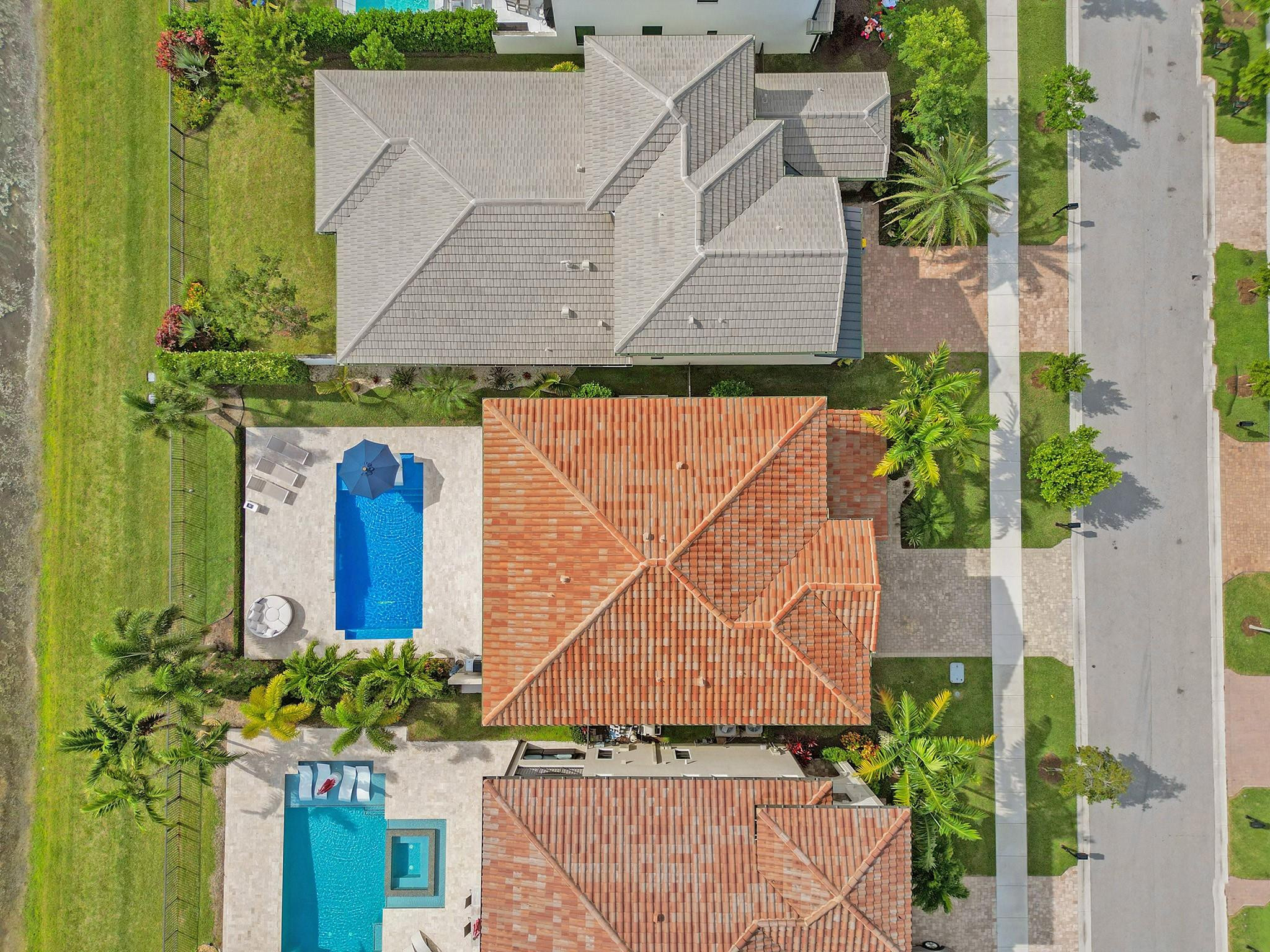 8715 Grand Prix Ln