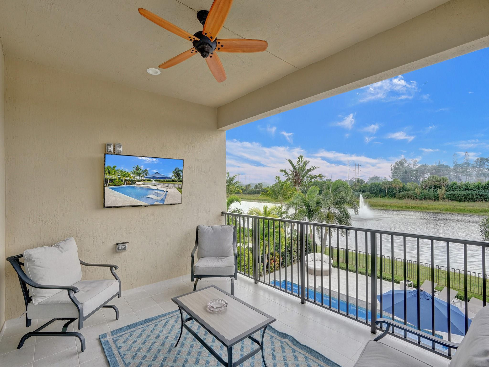 8715 Grand Prix Ln