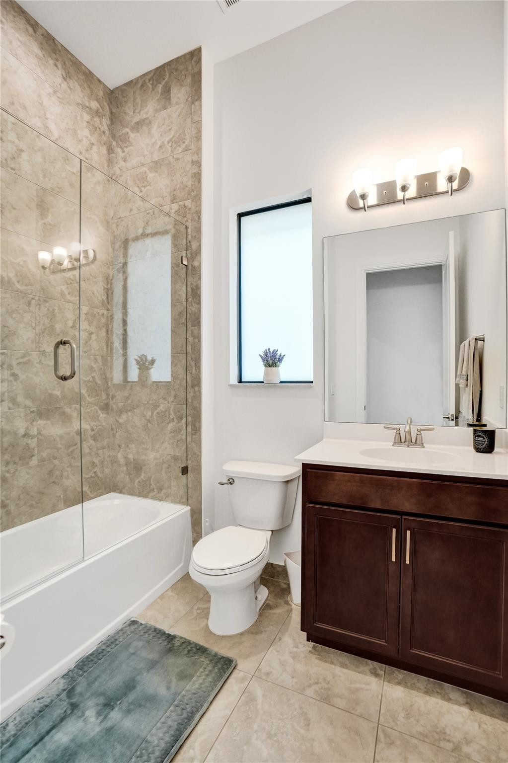 8715 Grand Prix Ln