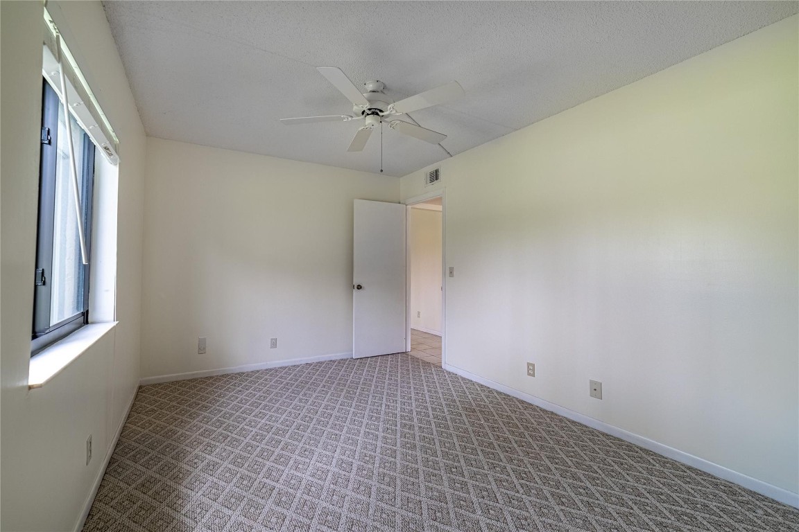 208 Pine Hov Cir B-1