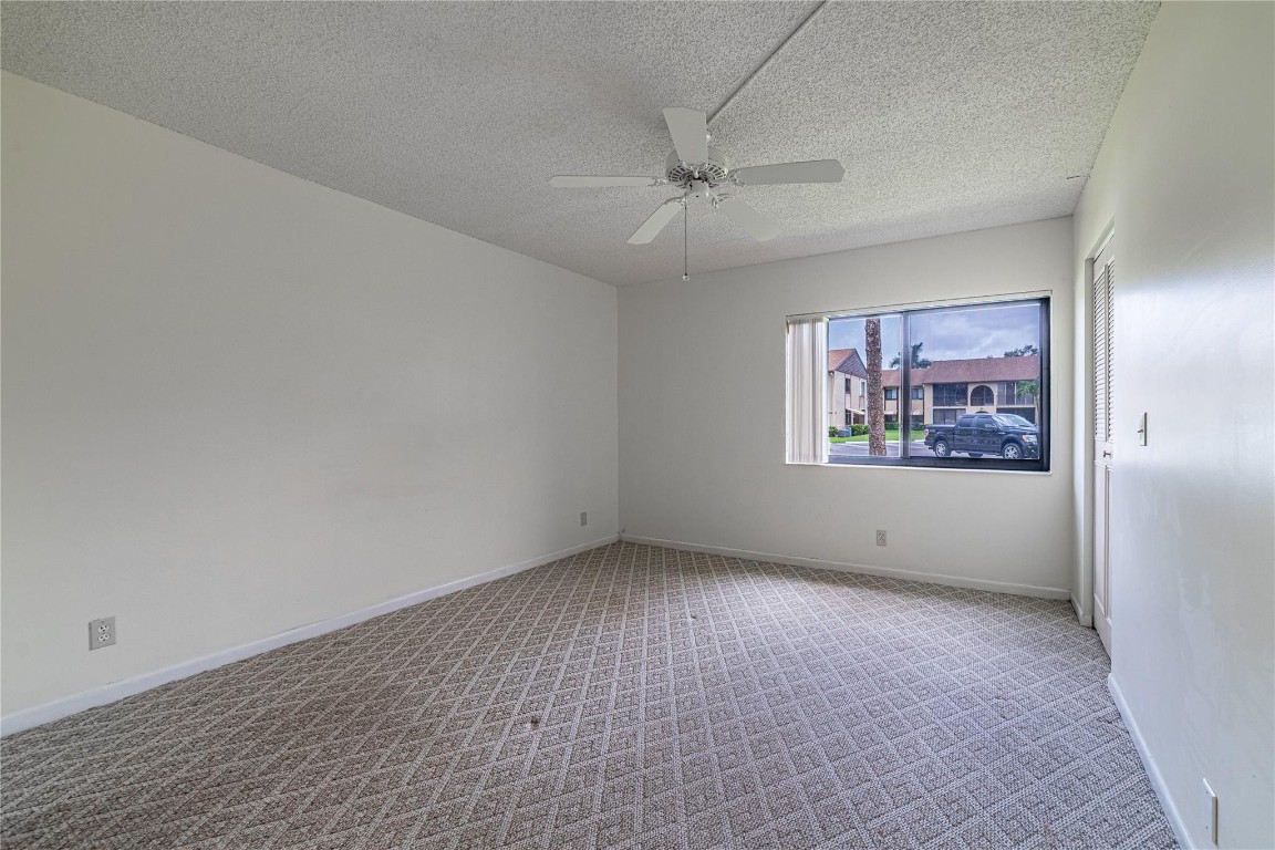 208 Pine Hov Cir B-1