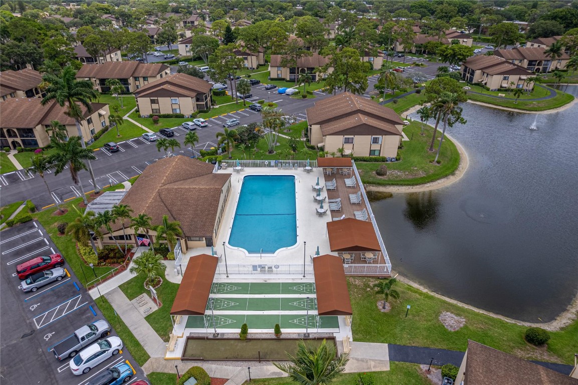 208 Pine Hov Cir B-1