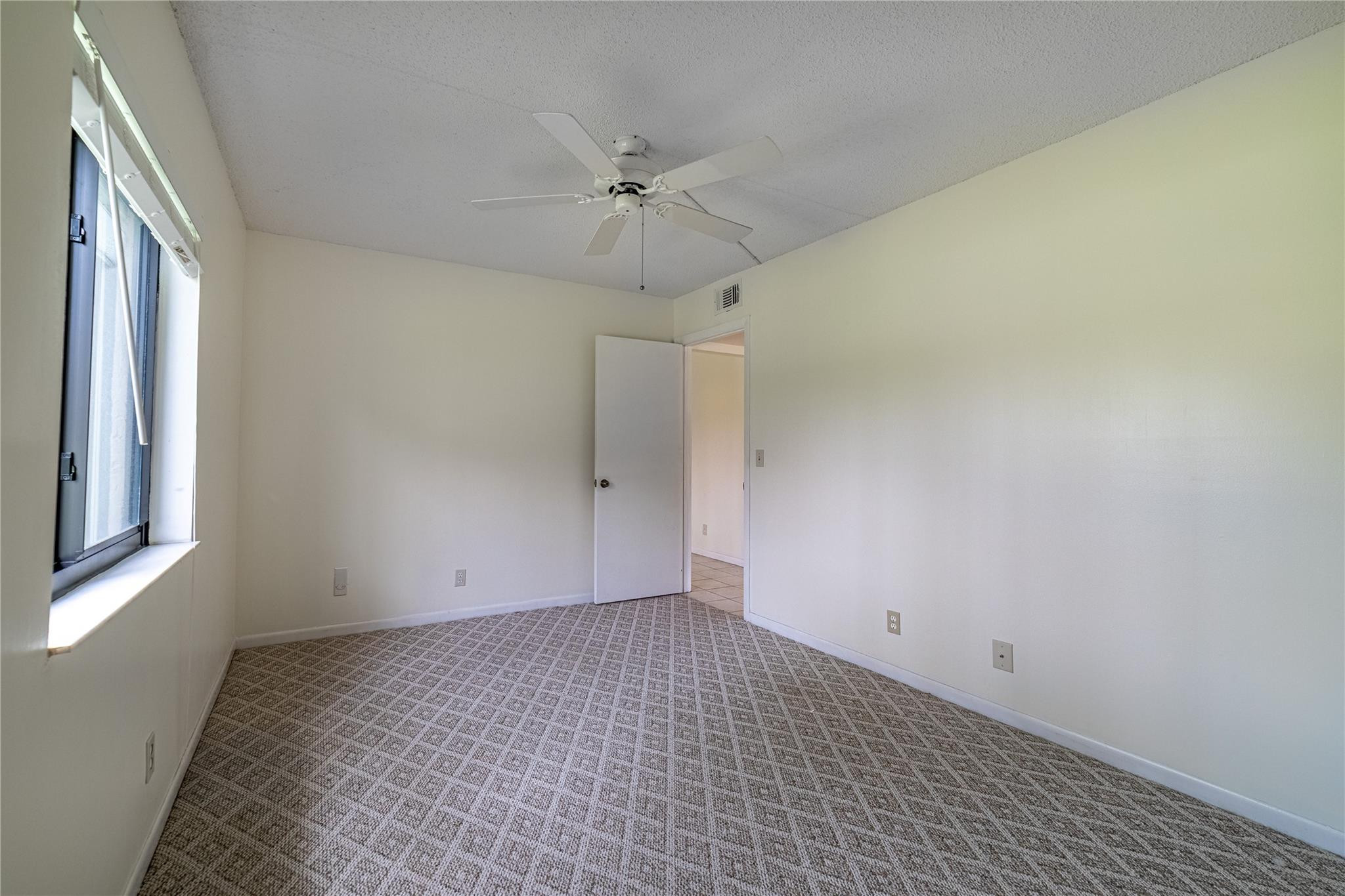 208 Pine Hov Cir B-1