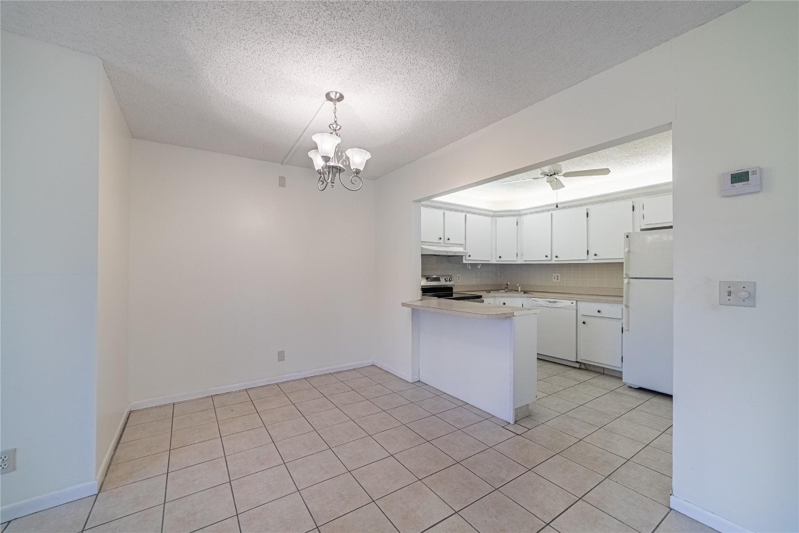 208 Pine Hov Cir B-1