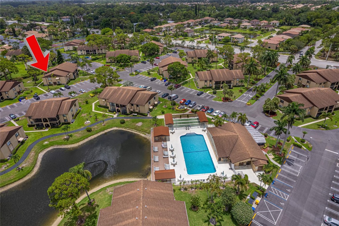 208 Pine Hov Cir B-1