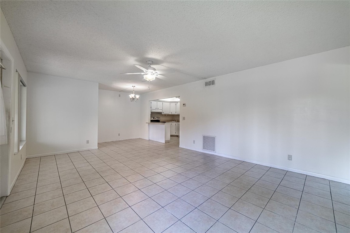 208 Pine Hov Cir B-1