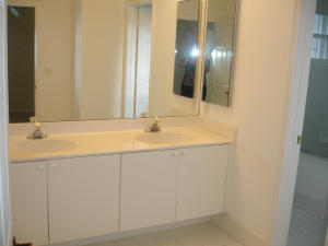 726 Cypress Green Circle