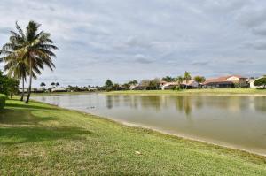 11205 Island Lakes Lane