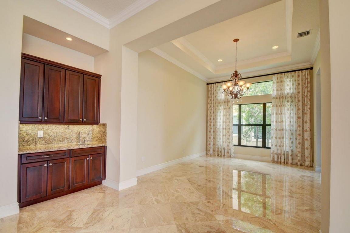 8417 Eagleville Avenue