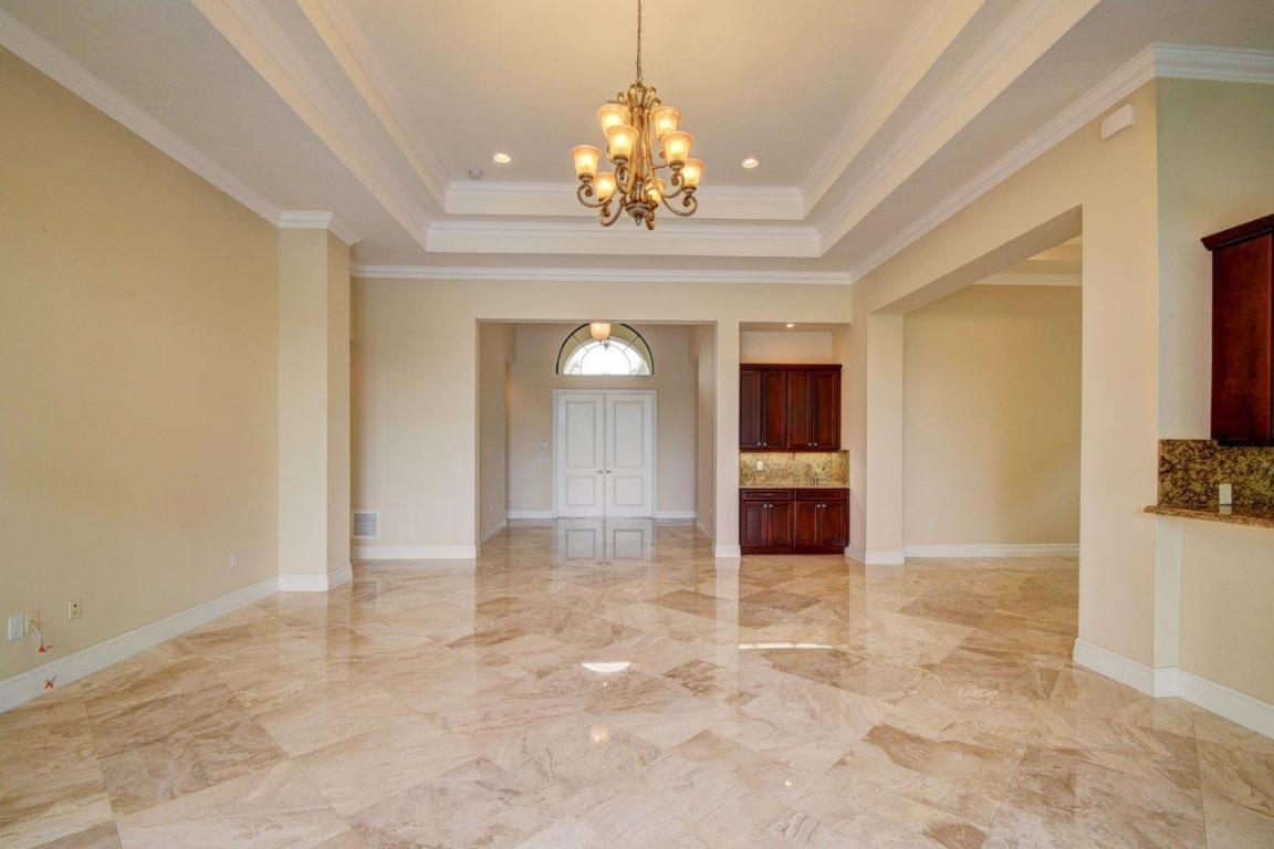 8417 Eagleville Avenue