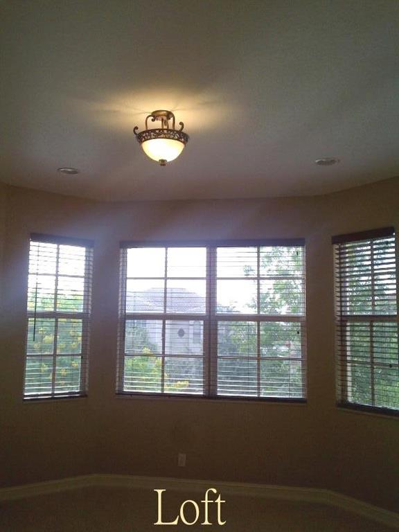 8800 Cobblestone Point Circle