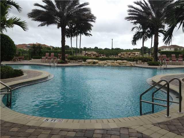 8800 Cobblestone Point Circle