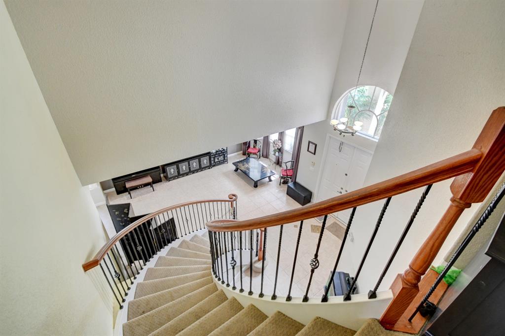 6441 Marbletree Lane