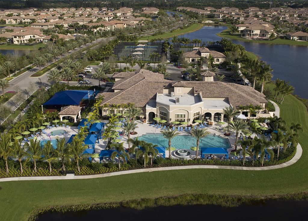 8417 Eagleville Avenue