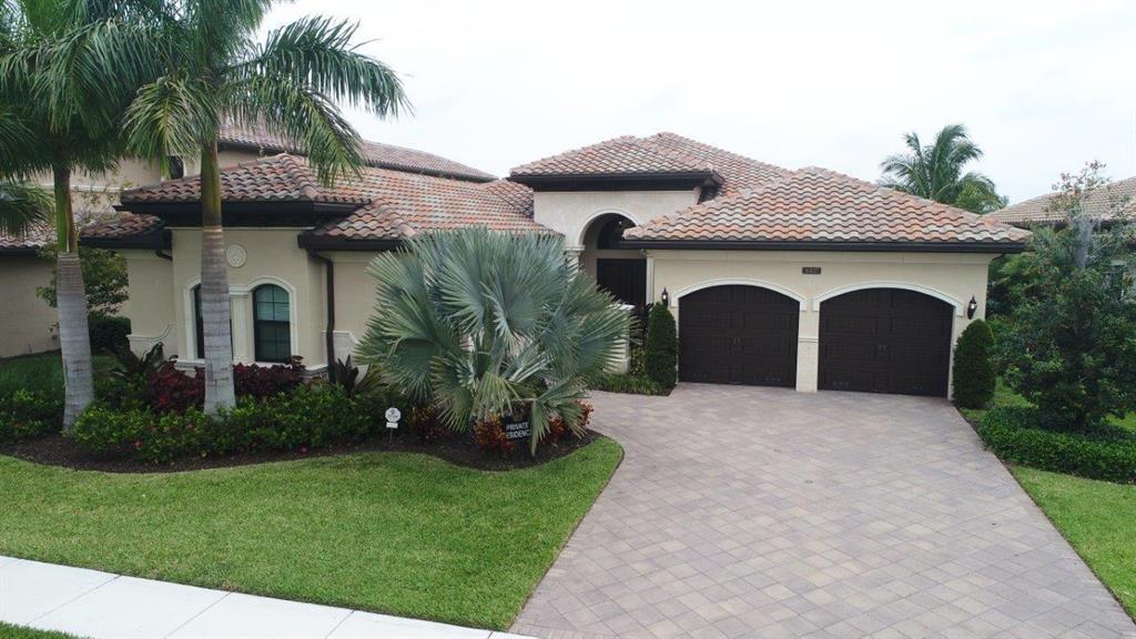 8417 Eagleville Avenue