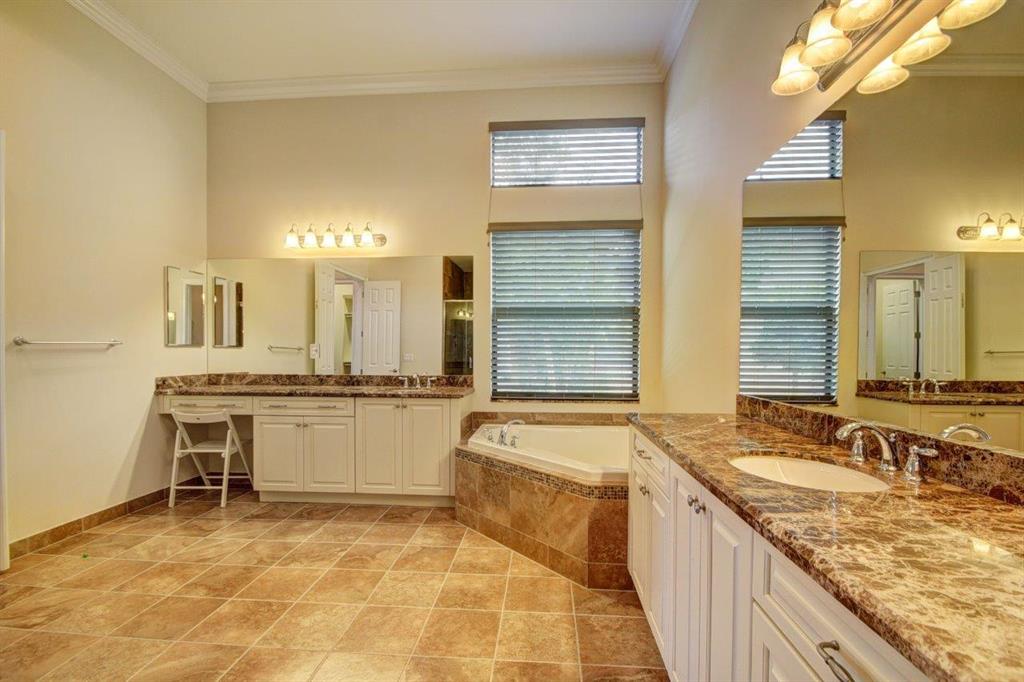 8417 Eagleville Avenue