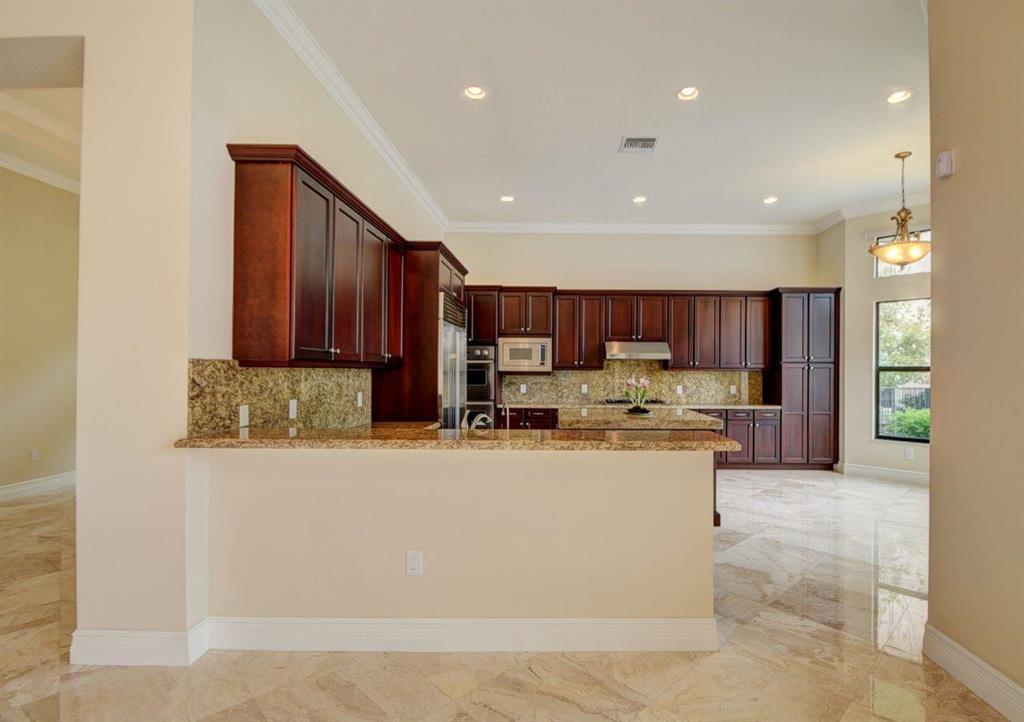 8417 Eagleville Avenue